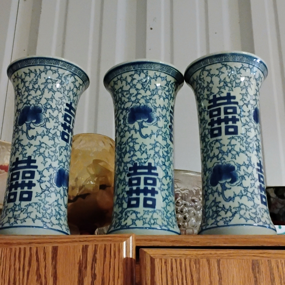 Elegant Blue and White Porcelain Vases